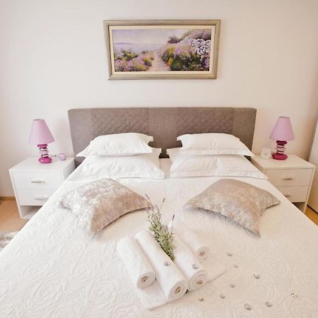 Apartment Satureja Montana Split Eksteriør bilde