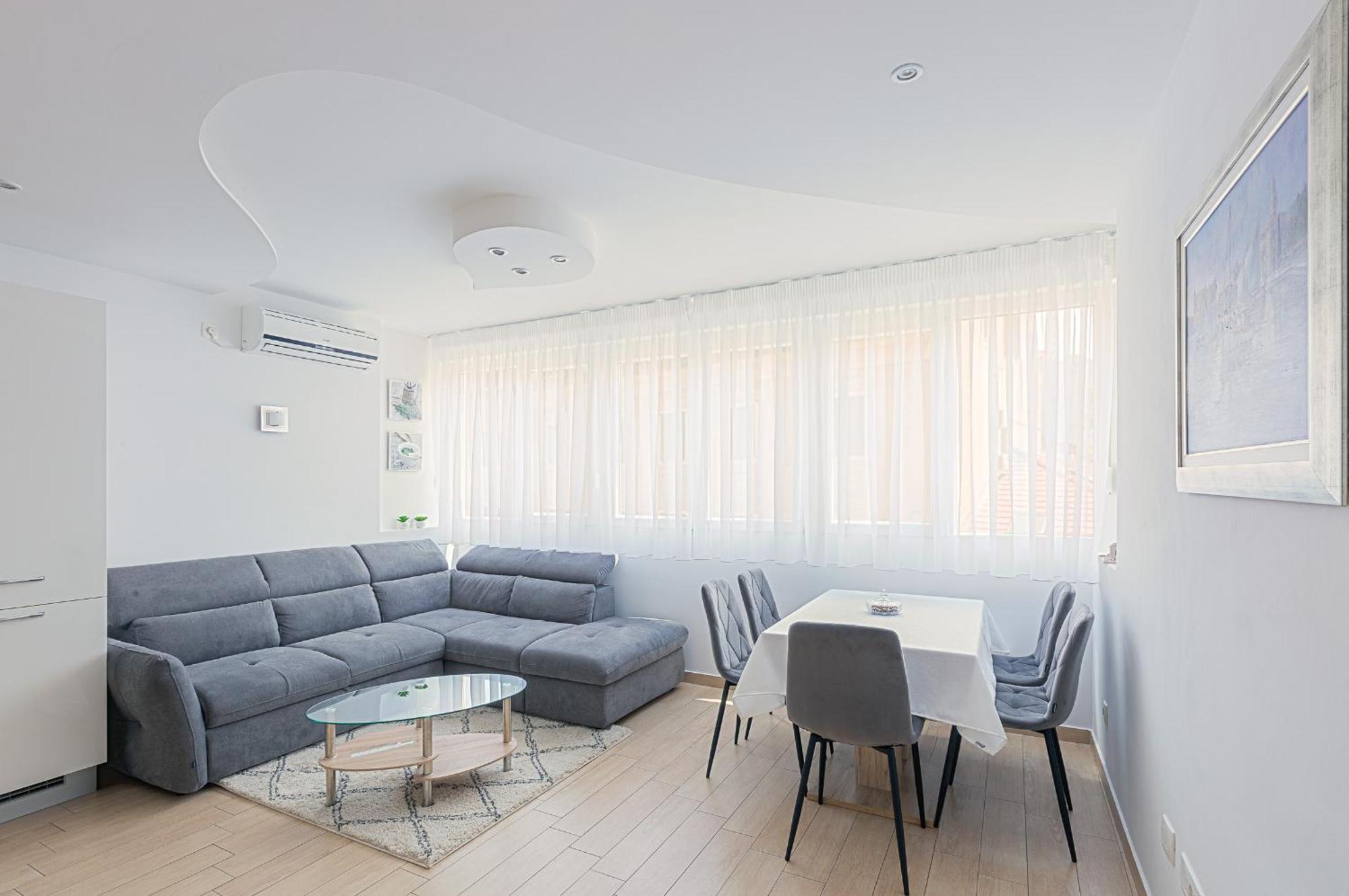 Apartment Satureja Montana Split Eksteriør bilde